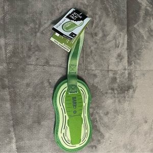 Bark SuperChewer! Gator Grappler!